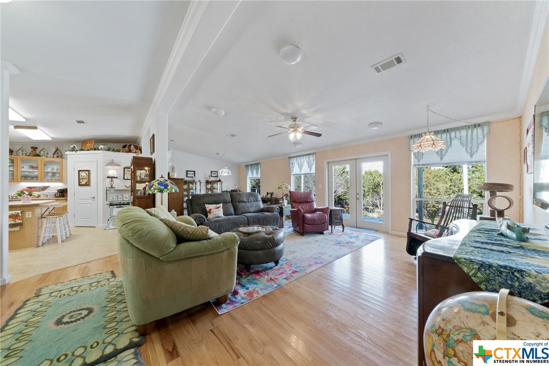 2190 Island View
