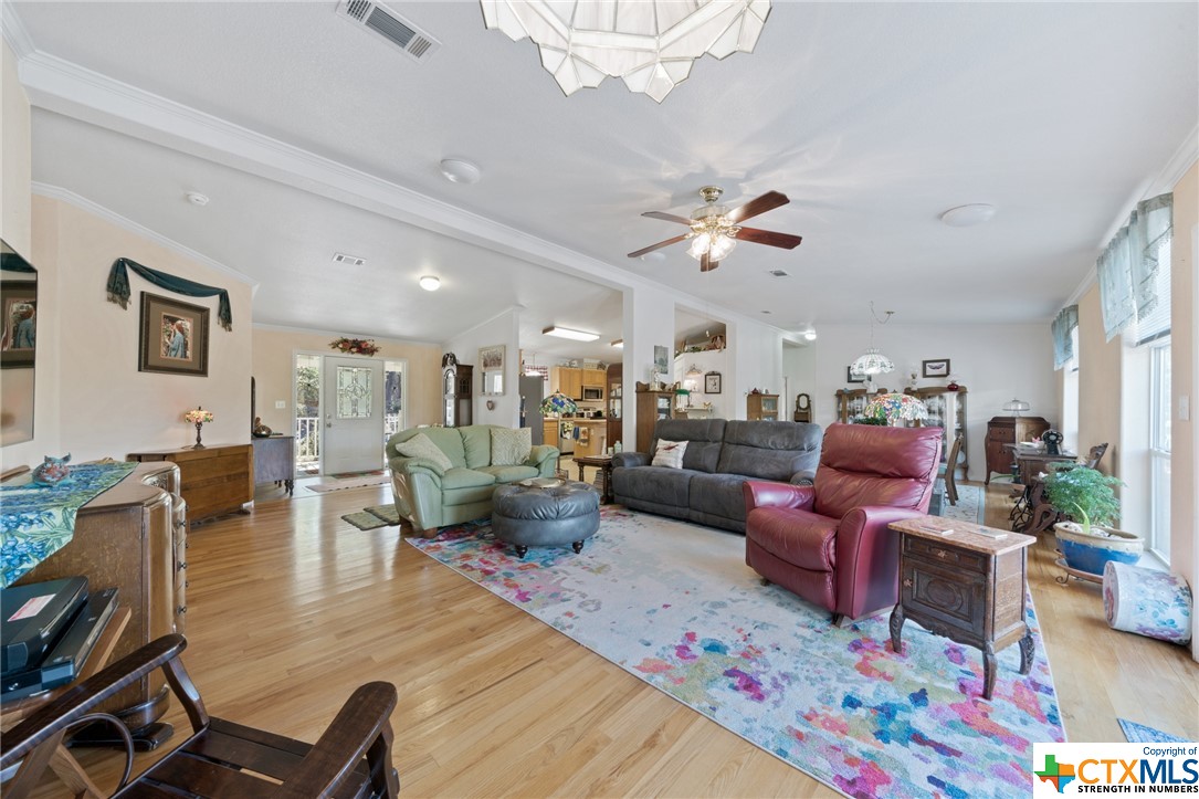 2190 Island View