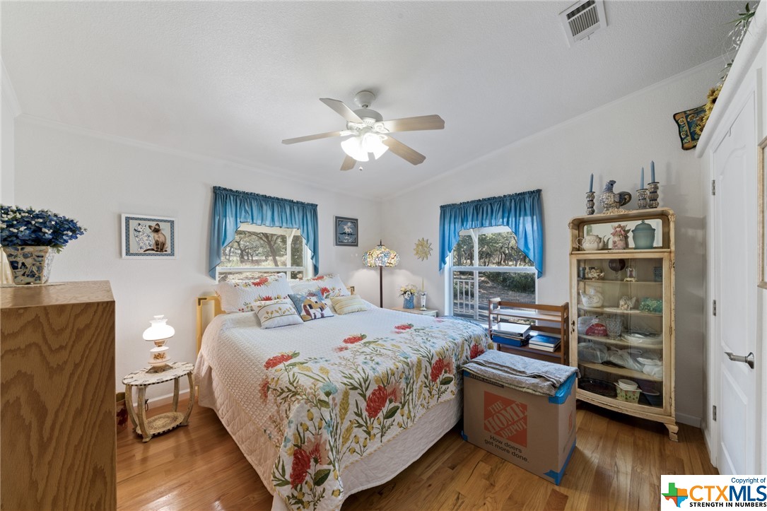 2190 Island View