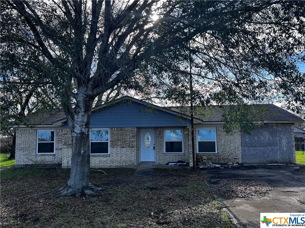 888 Minatre Road