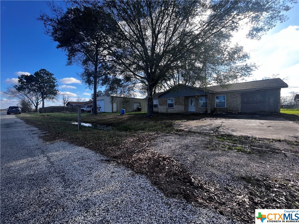 888 Minatre Road