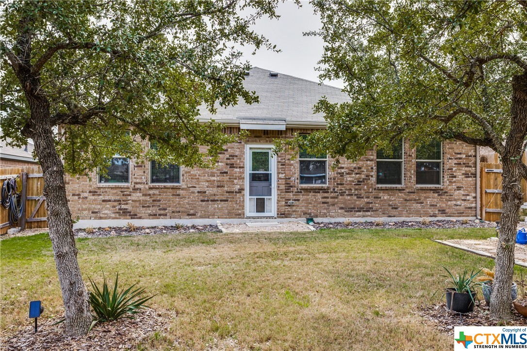 112 Mary Max Circle