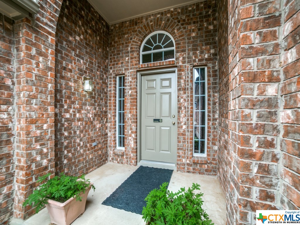 1787 Oakmont Circle