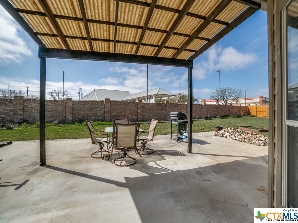 1787 Oakmont Circle
