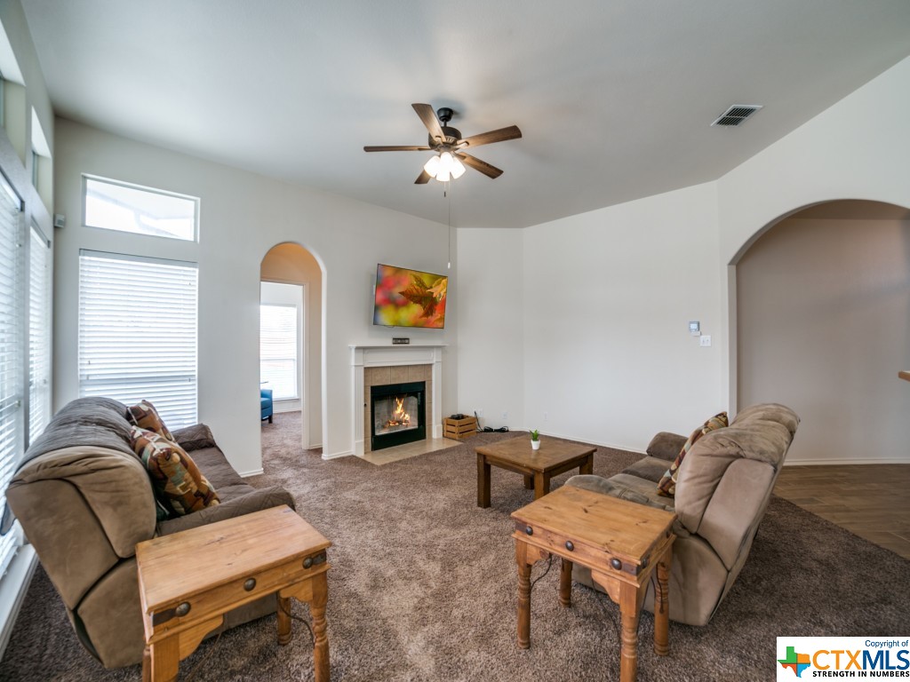 1787 Oakmont Circle