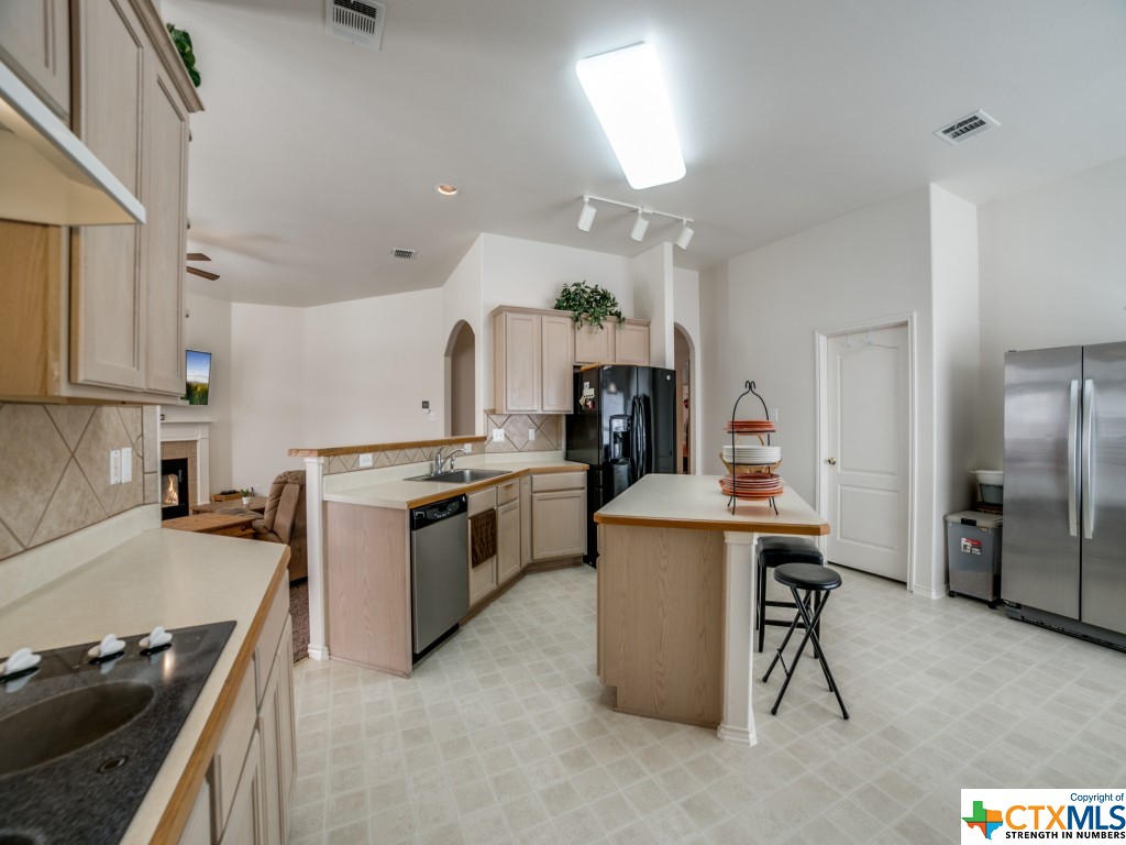 1787 Oakmont Circle
