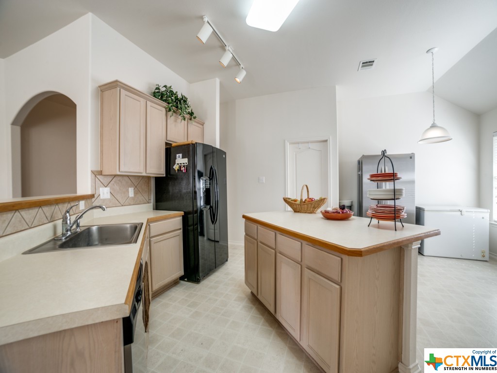 1787 Oakmont Circle