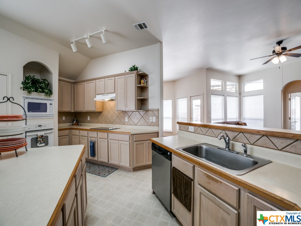 1787 Oakmont Circle