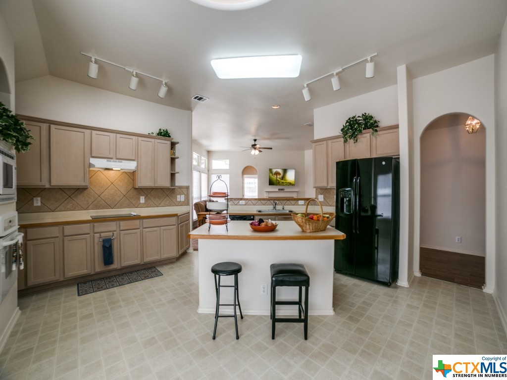 1787 Oakmont Circle