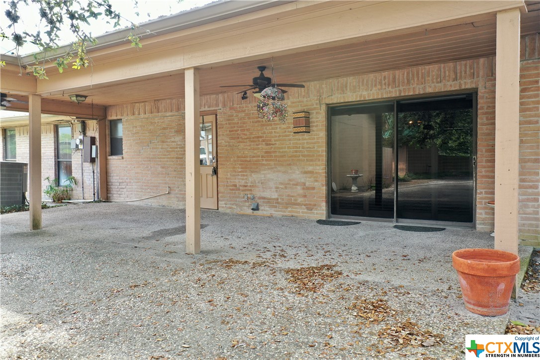 506 W Houston Street