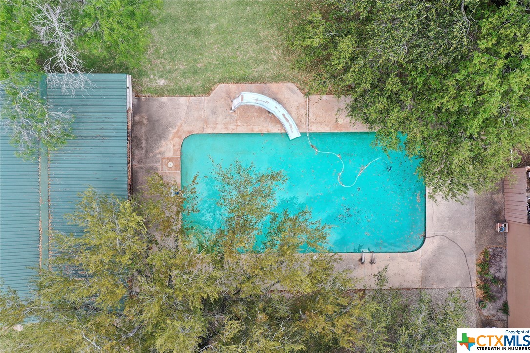 506 W Houston Street