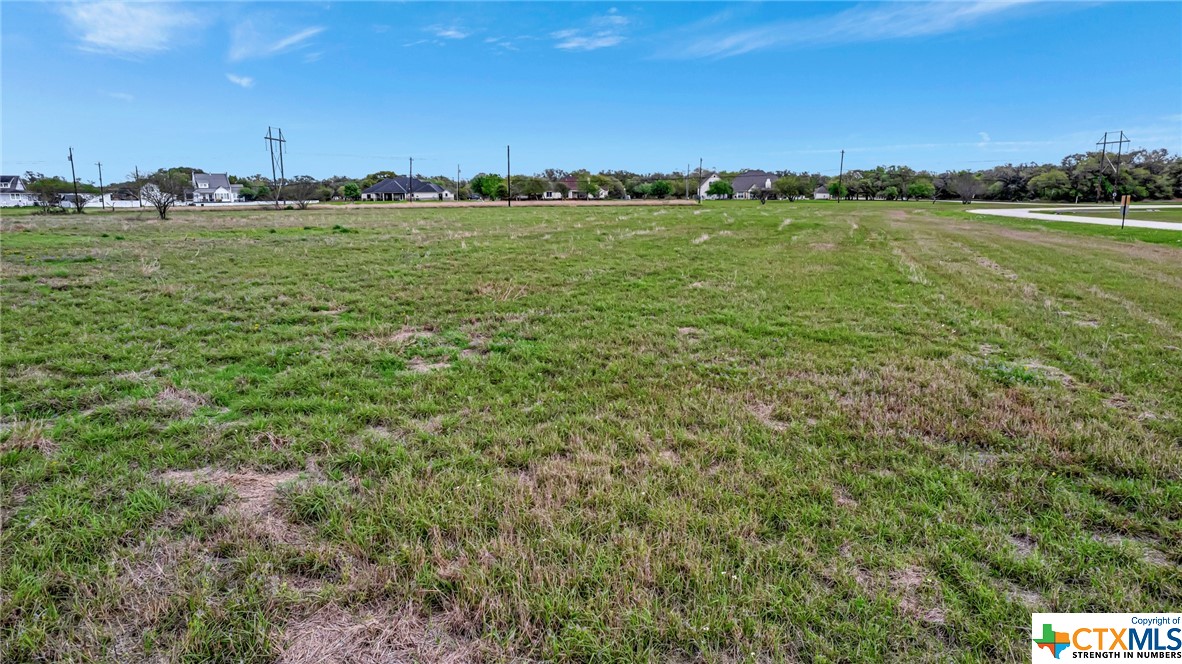 000 Post Oak Row