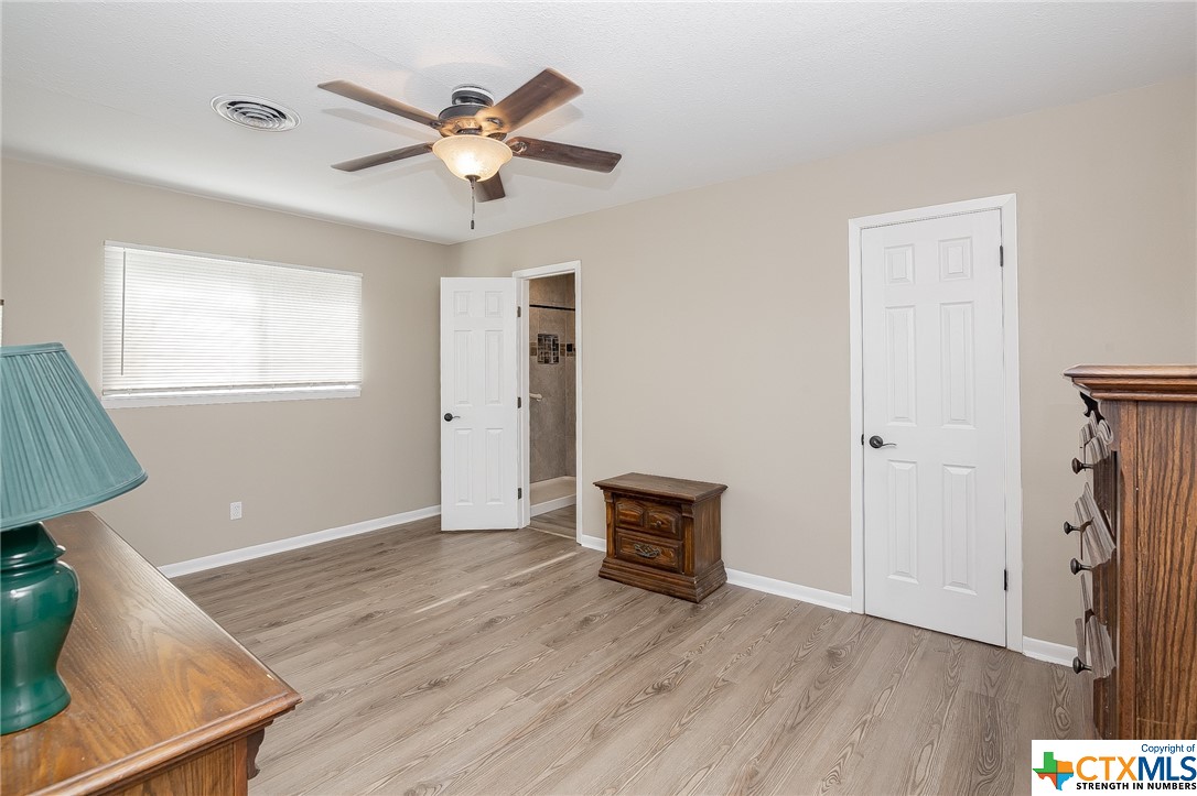1543 Levi Sloan Road
