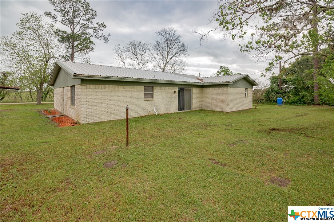 1543 Levi Sloan Road