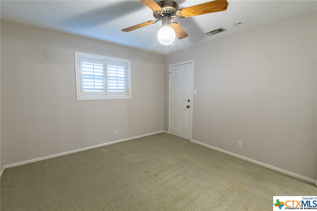 113 Charleston Drive