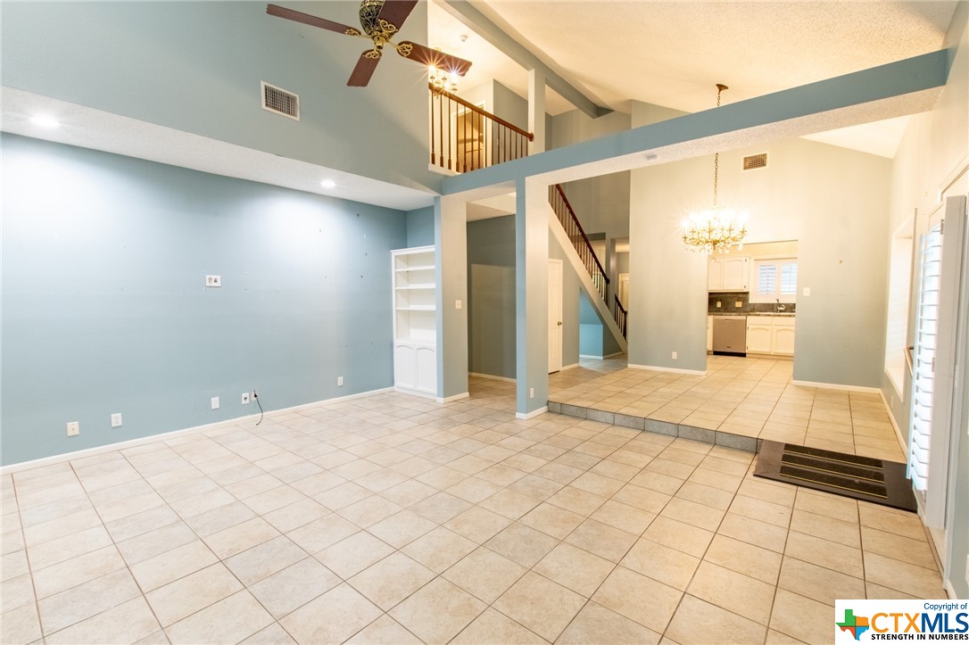 113 Charleston Drive