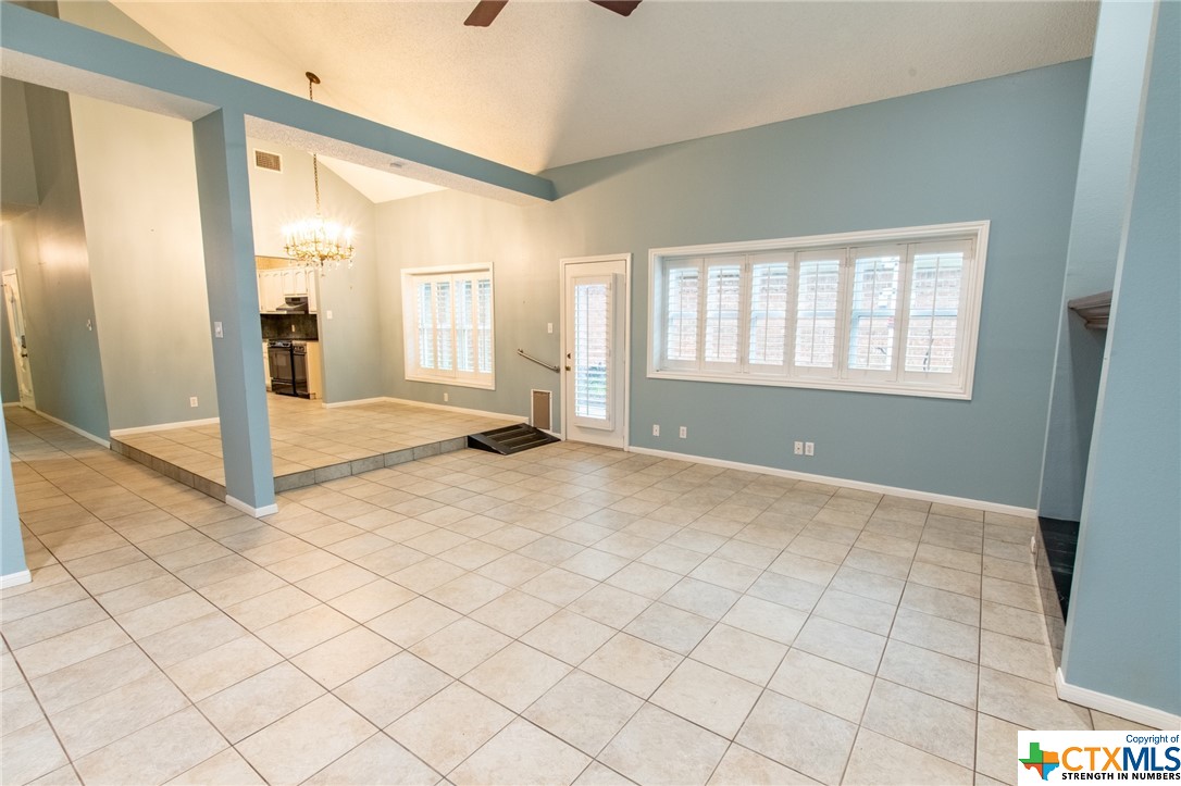 113 Charleston Drive