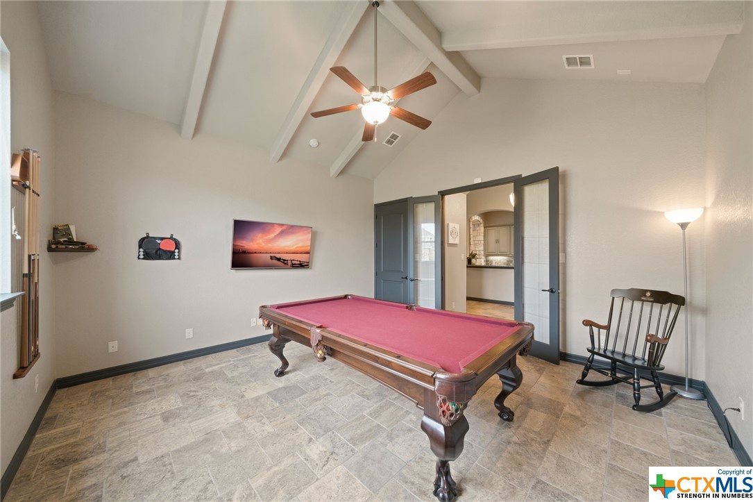 18002 Resort View