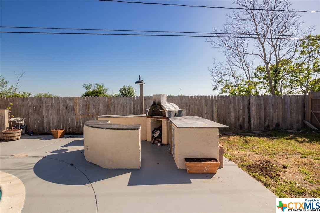 704 Taos Drive