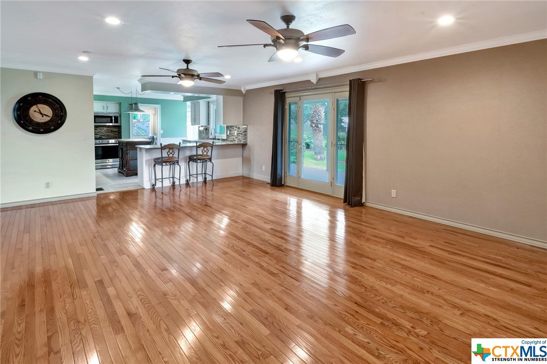 403 Oakside