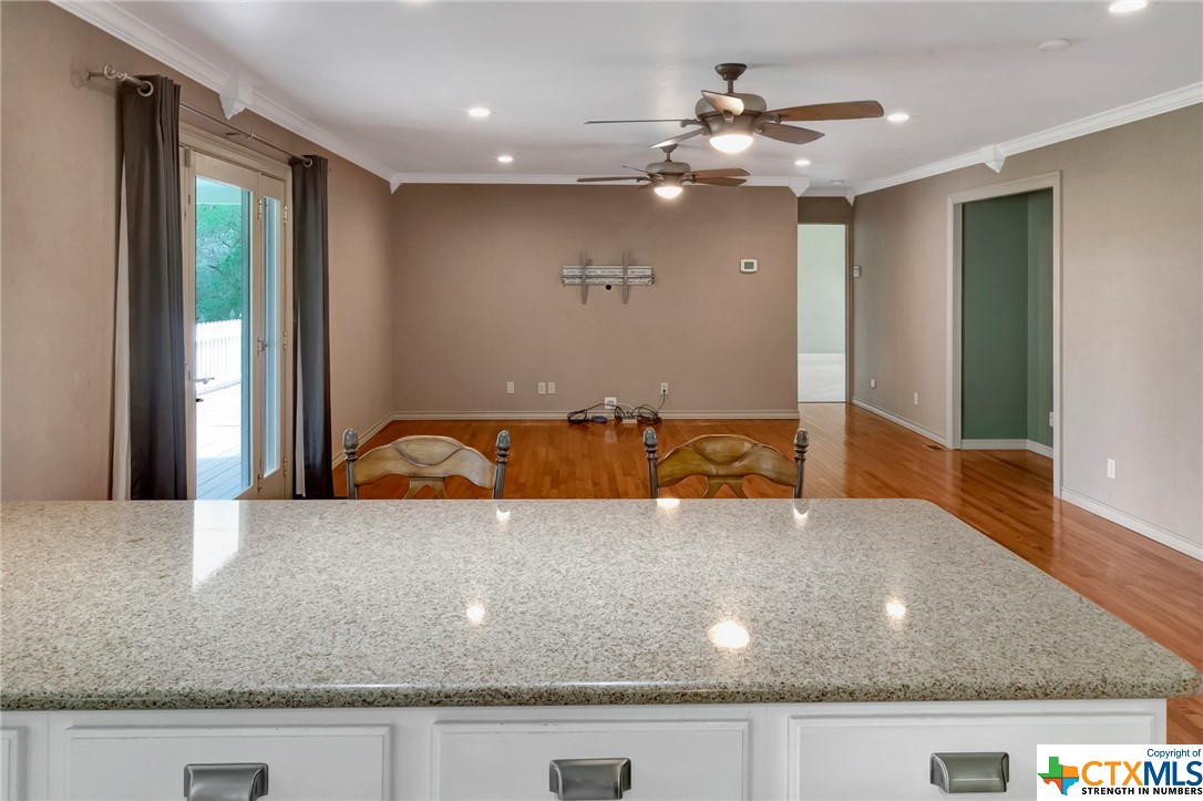 403 Oakside