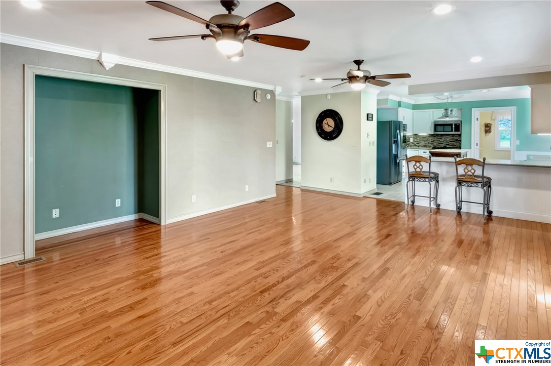403 Oakside