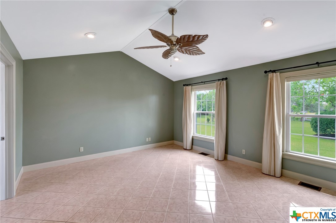 403 Oakside