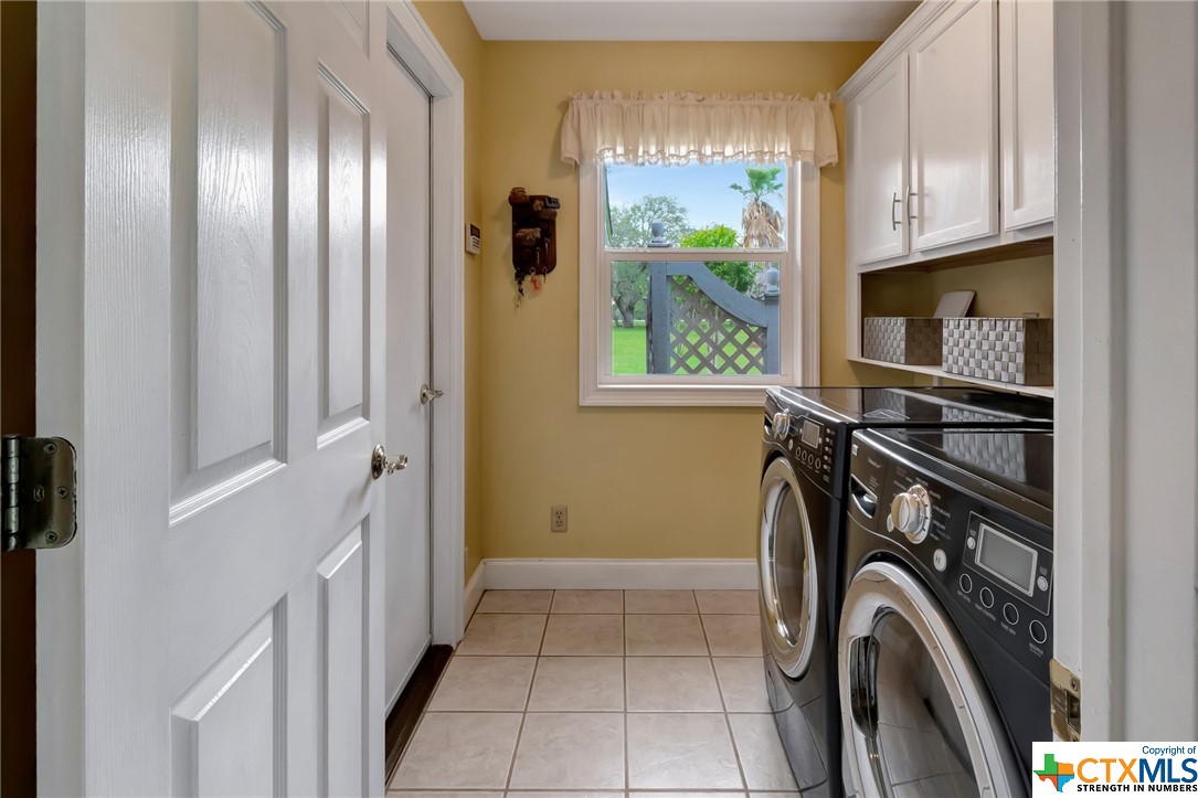 403 Oakside