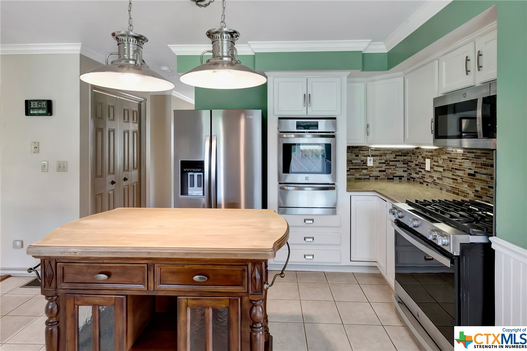 403 Oakside