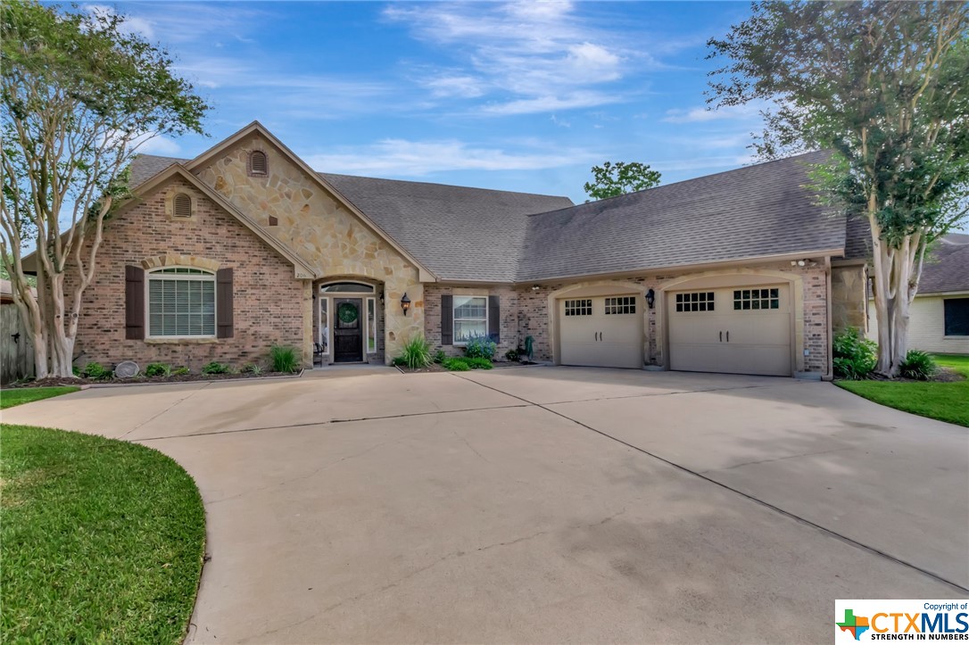 206 Crosswind Drive