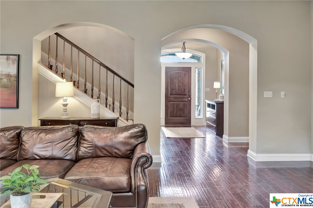 206 Crosswind Drive
