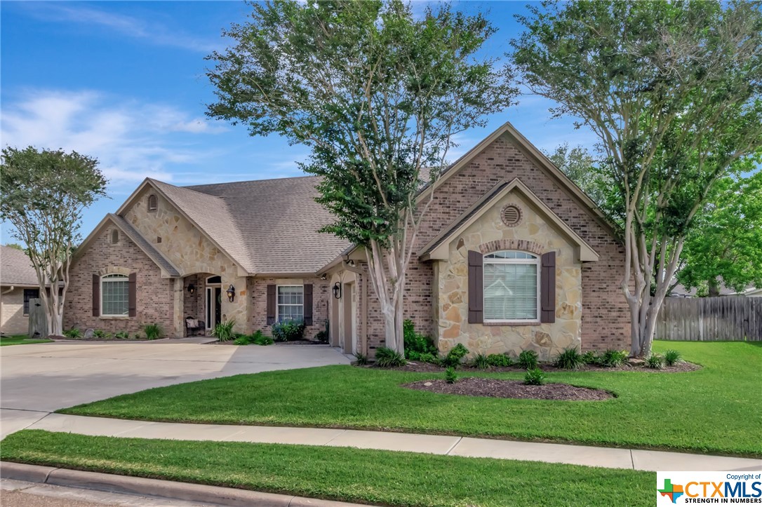 206 Crosswind Drive