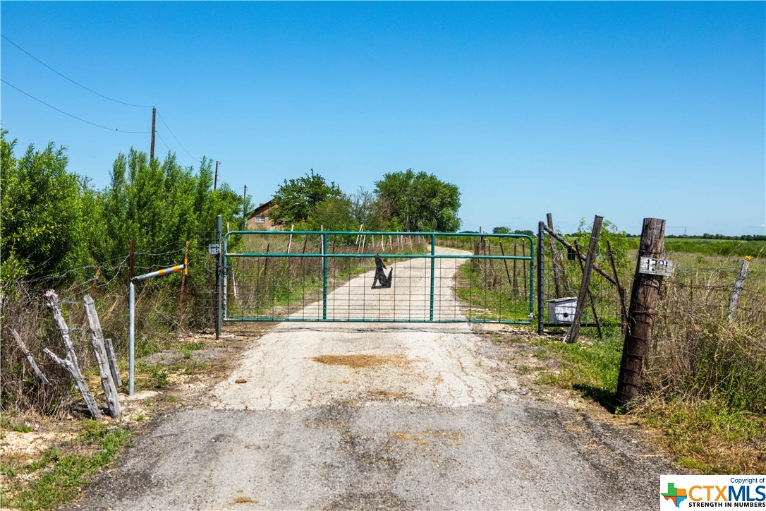 1381 Schwarzlose Road