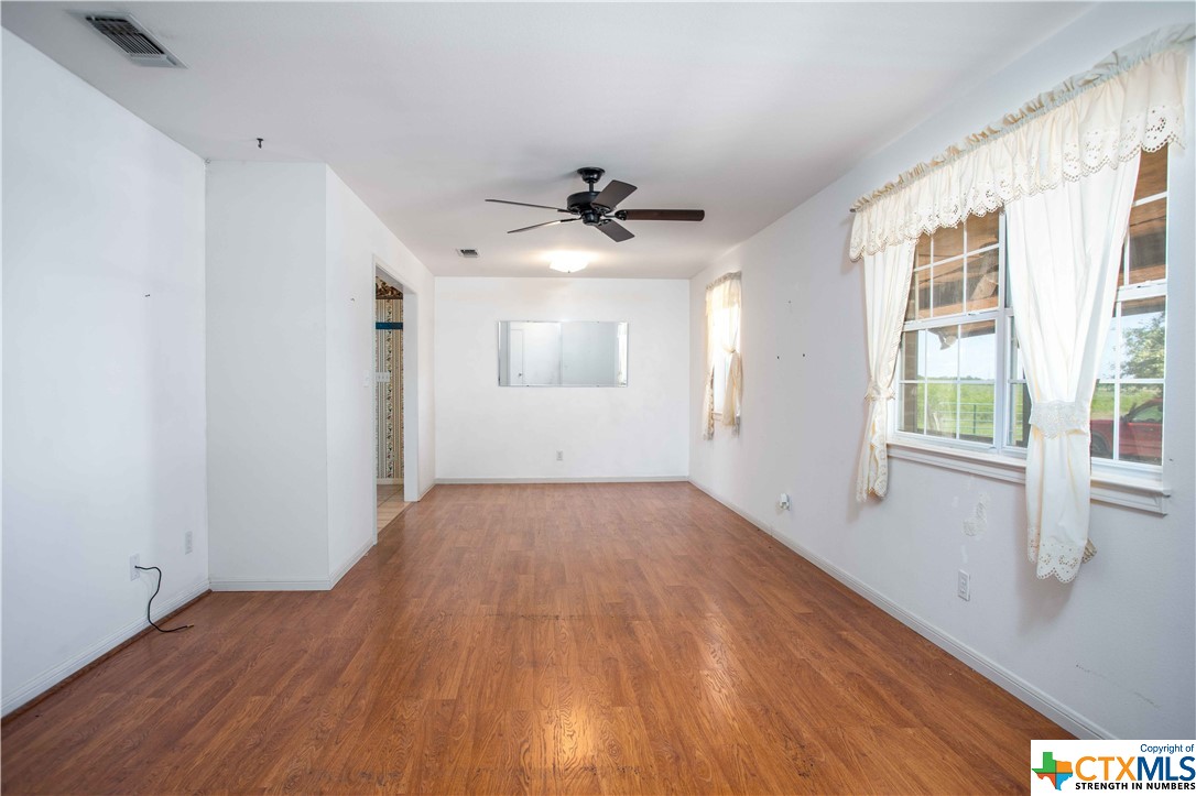 1381 Schwarzlose Road