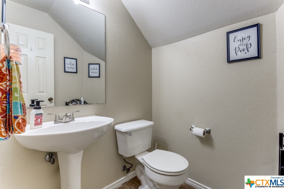 831 Sagewood Trail