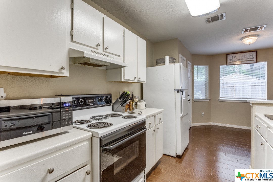 831 Sagewood Trail