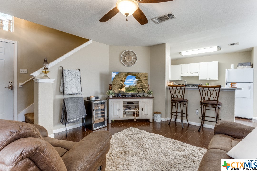 831 Sagewood Trail