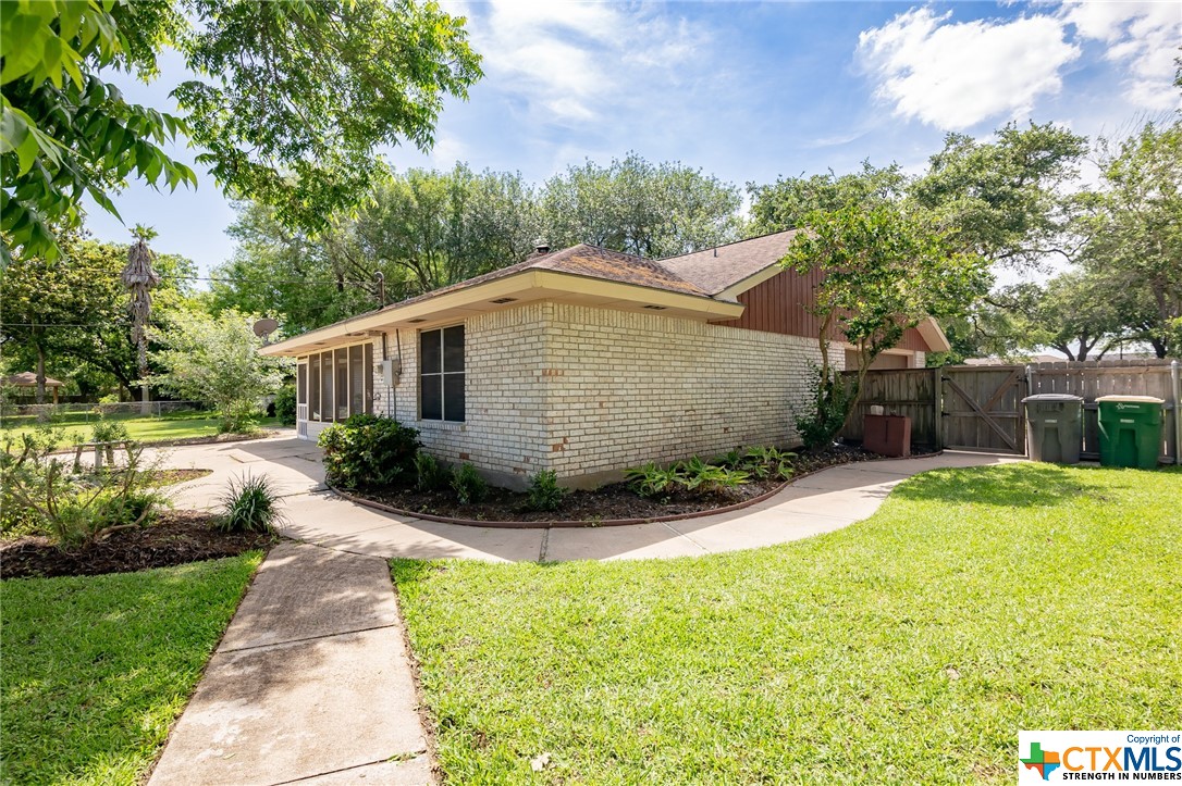 203 Yucca Drive
