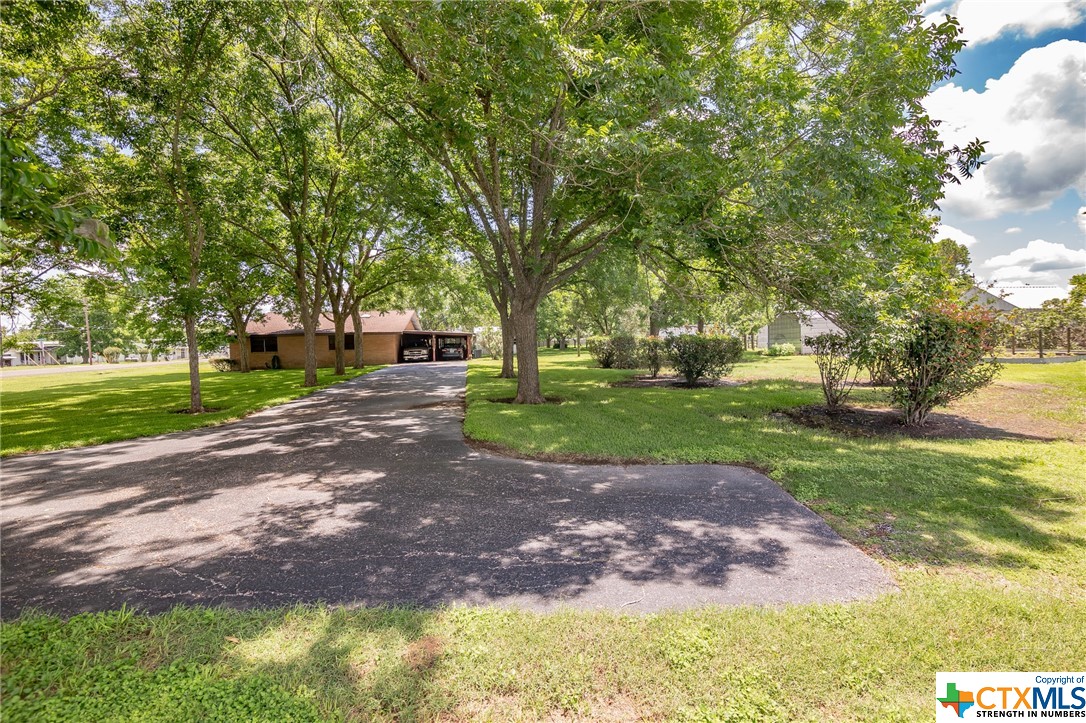 2842 Fm 1685