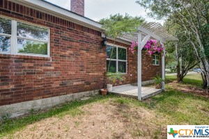 209 Country Lane