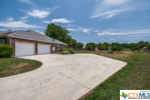 209 Country Lane