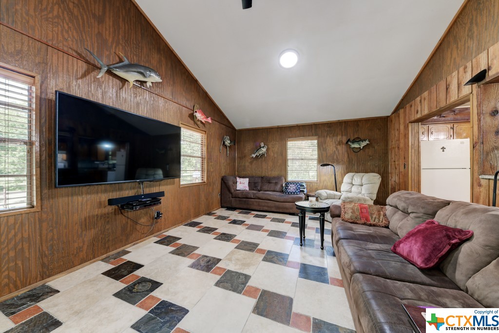 2808 Riverwood Road