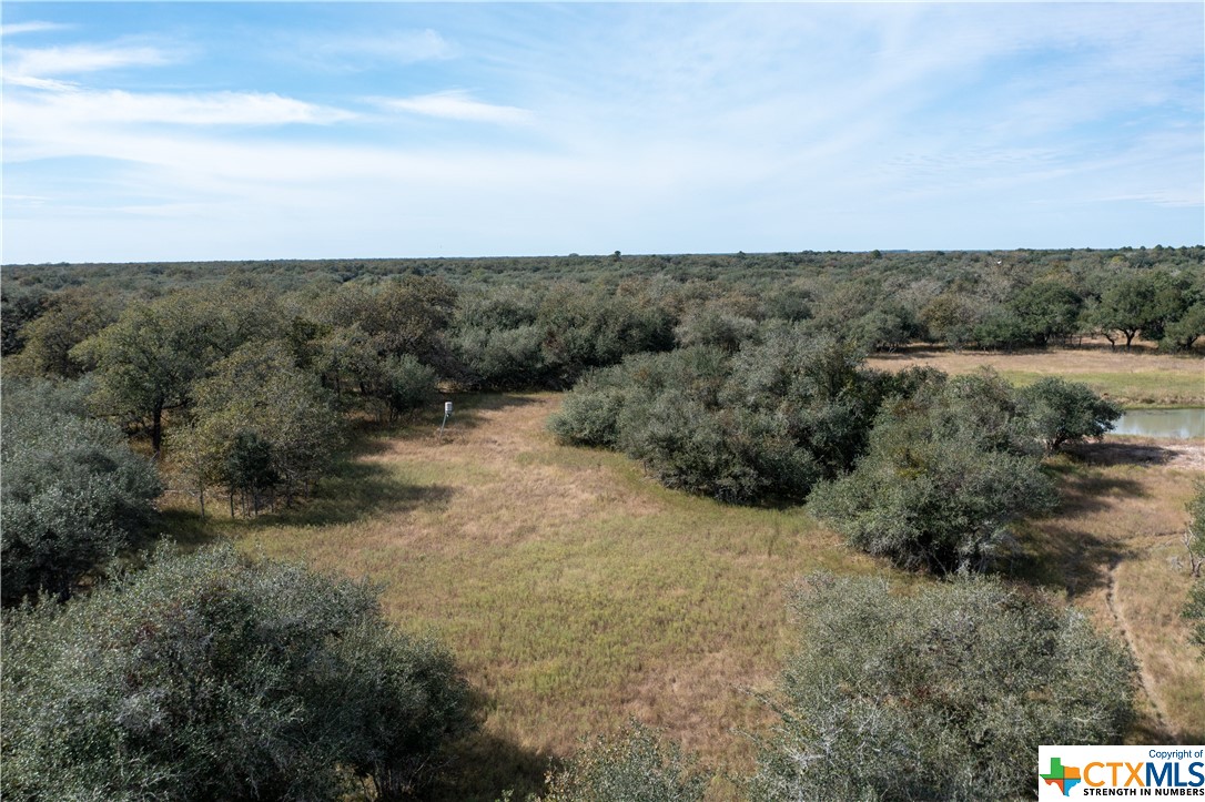 585 Private Road 1065