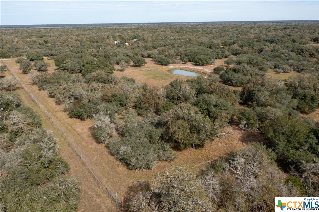 585 Private Road 1065