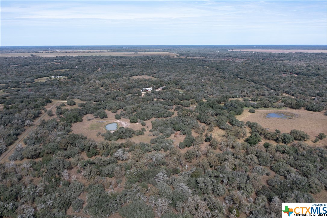 585 Private Road 1065