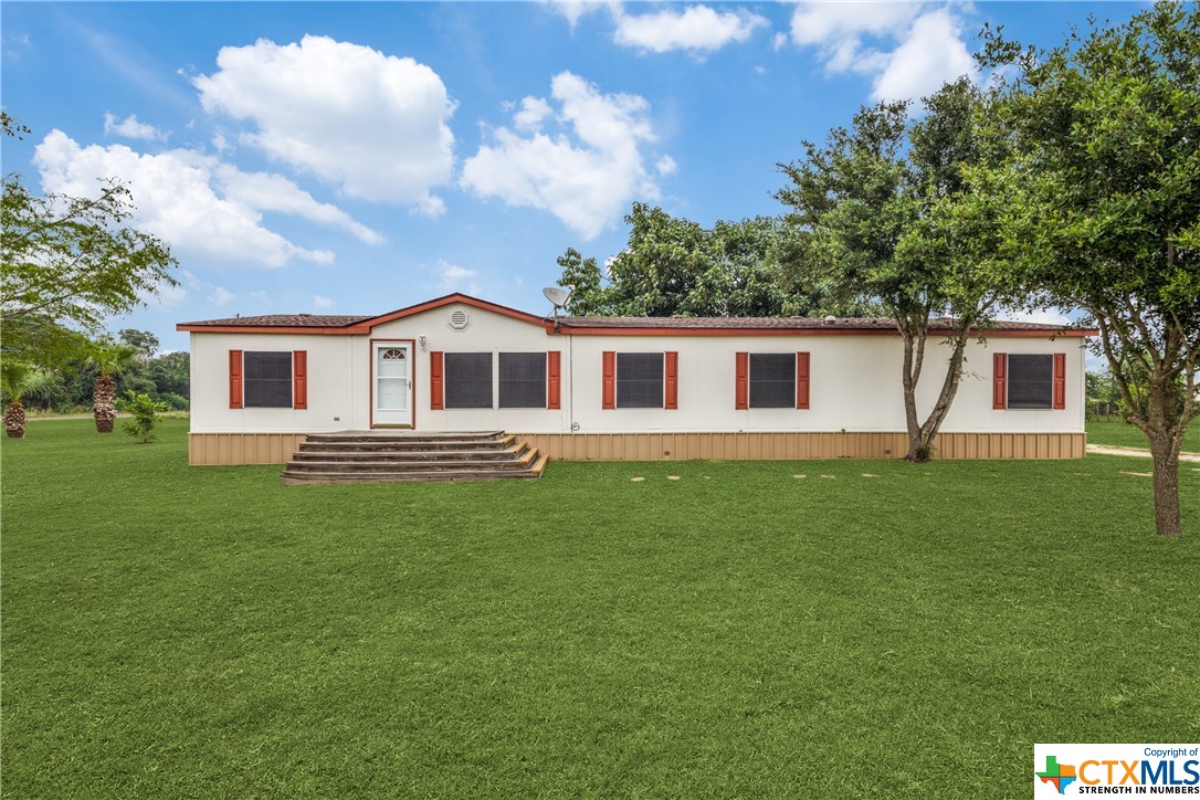 105 Lancelot Lane