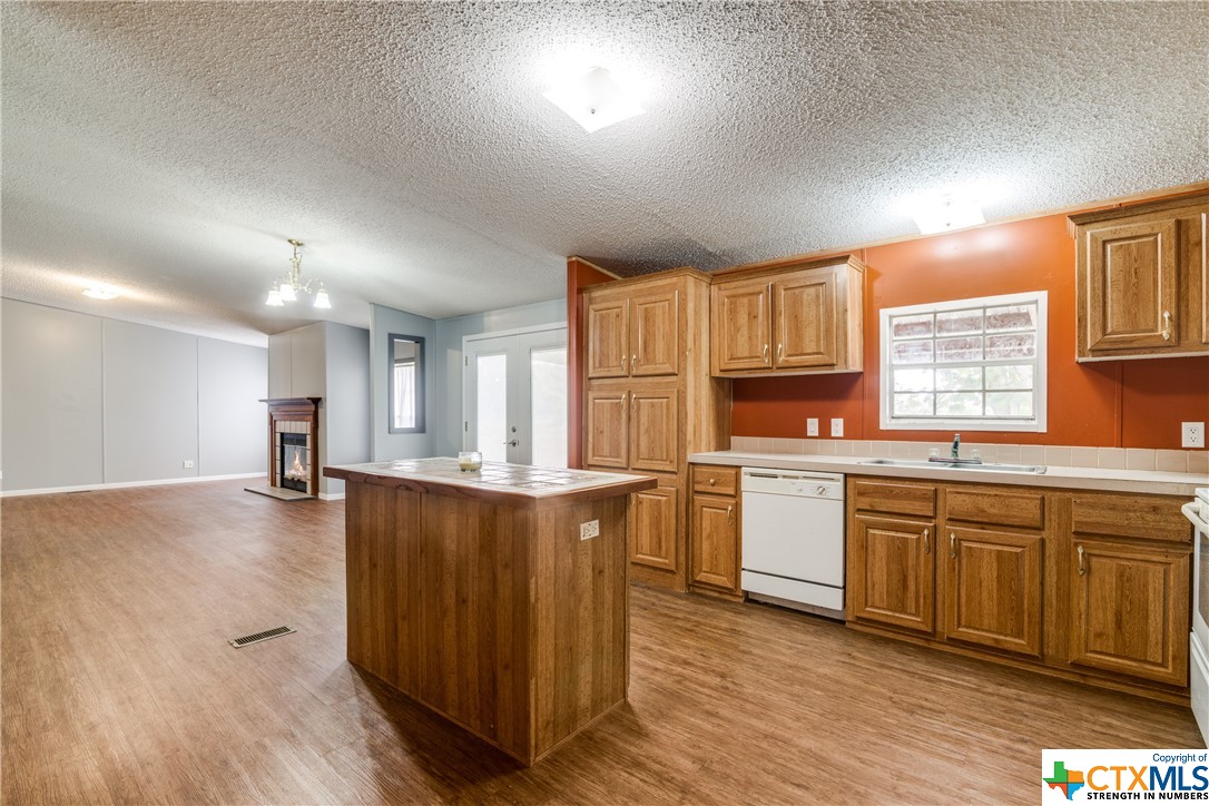 105 Lancelot Lane