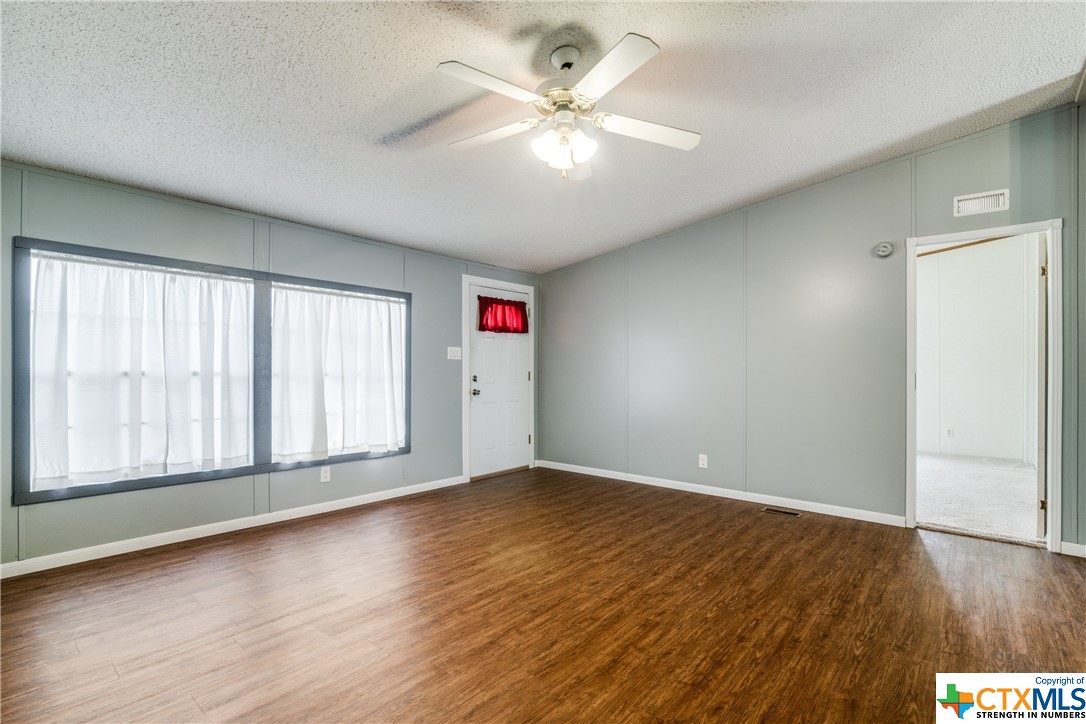 105 Lancelot Lane
