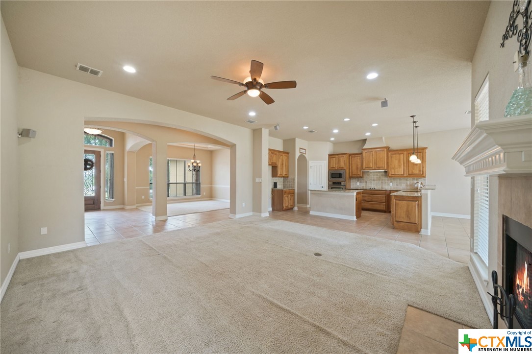 477 Brookhollow