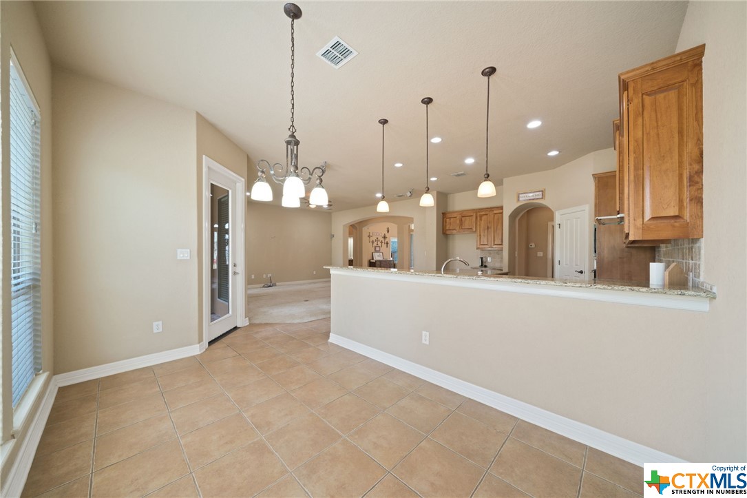 477 Brookhollow
